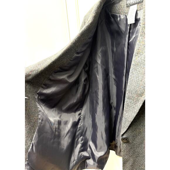 Sag Harbor Woman Gray Blazer, Wool Blend, Red, Yellow Blue Accents, Woman's 18W - Picture 5 of 5